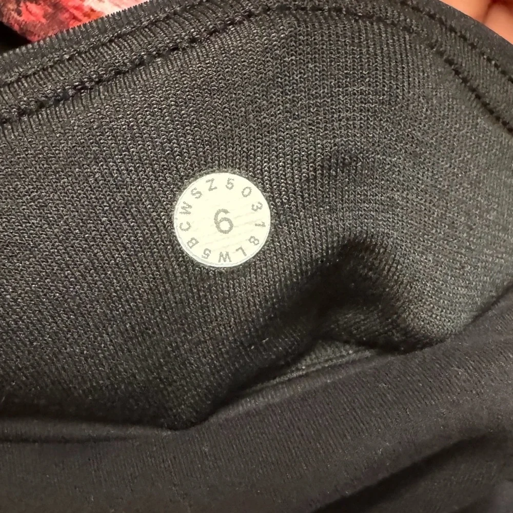 Lululemon Wunder Under‎ High-Rise Crop Leggings Size 6 Pink Black Print
